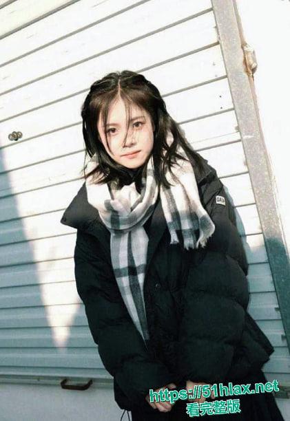 超高颜值校花颖宝被男友调教私拍泄露 可御姐可萝莉校花化身母狗 让人欲罢不能-4