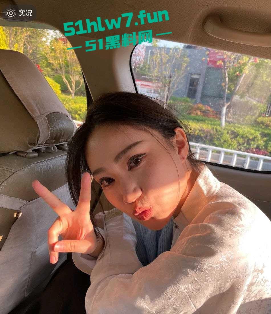 英国南安普顿研究生【邓梦婷】恋爱不是渣,出轨不是花绿了男友后还振振有词!-2