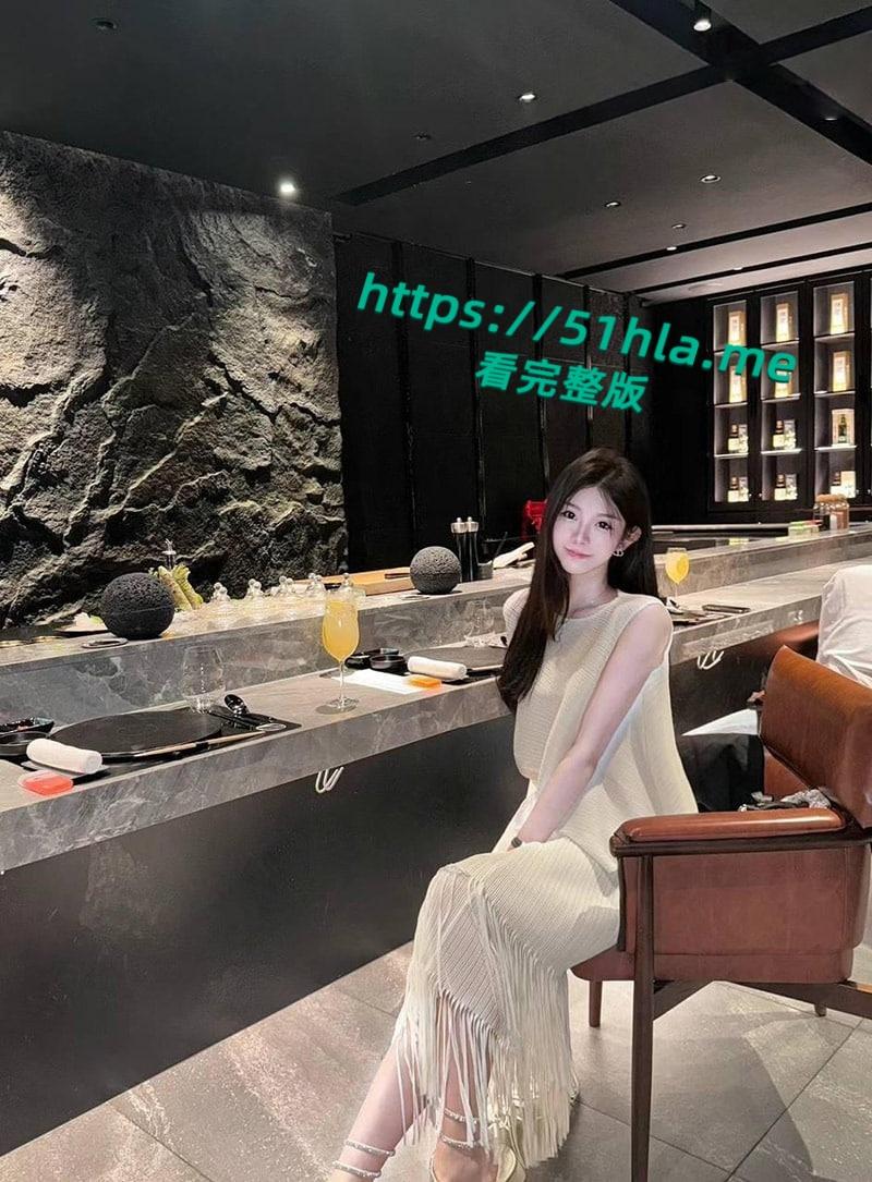 顶级名媛【黄丽娜】性爱视频黑丝渔网套装，包裹曼妙肉体花式体位做爱上演动作大片！-7