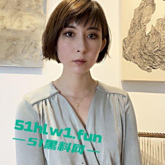 18岁华裔名流之女【王佳怡】下海拍片!为报复高盛副总裁父亲,加入重口味工作室,影片失控流出!-2