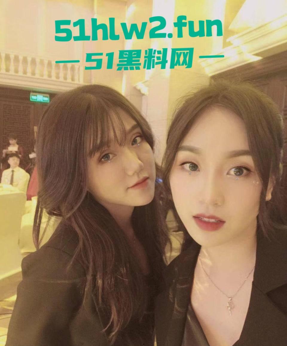 抖音【小团团】约炮传闻再升级,酒店送逼58大神激情40分钟视频疯传,女上位骑乘大屌,妖娆姿势疑似实锤!-6