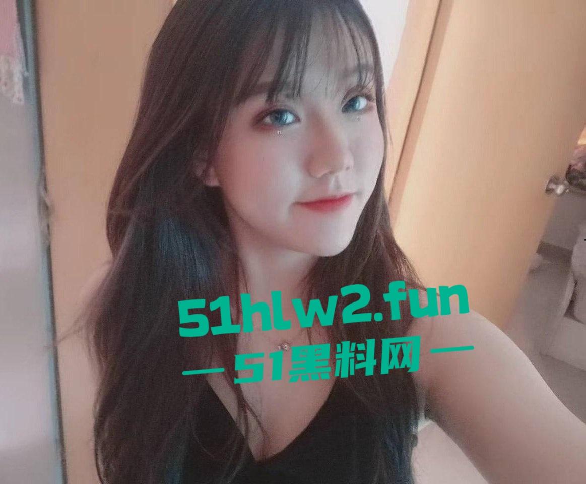 抖音【小团团】约炮传闻再升级,酒店送逼58大神激情40分钟视频疯传,女上位骑乘大屌,妖娆姿势疑似实锤!-10