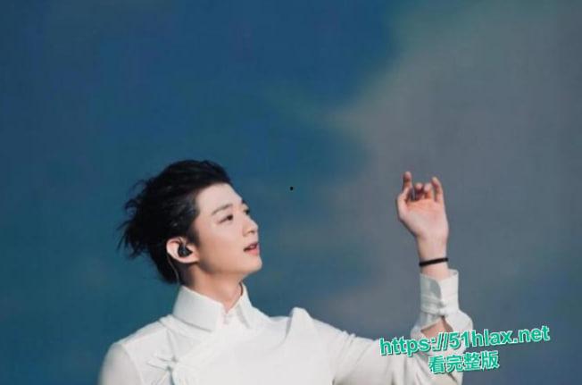 霍尊复出消息冲上热搜 几年前他被女友陈露写小作文曝光出轨嫖娼而宣布退圈 现想当无事发生重新复出圈钱-4