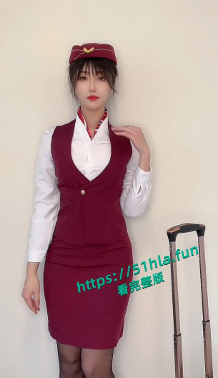 百万粉丝福利姬【MissWarmJ】化身情欲空姐寸止撩骚,制服黑丝性感火辣,笑容甜美勾人心弦!-2