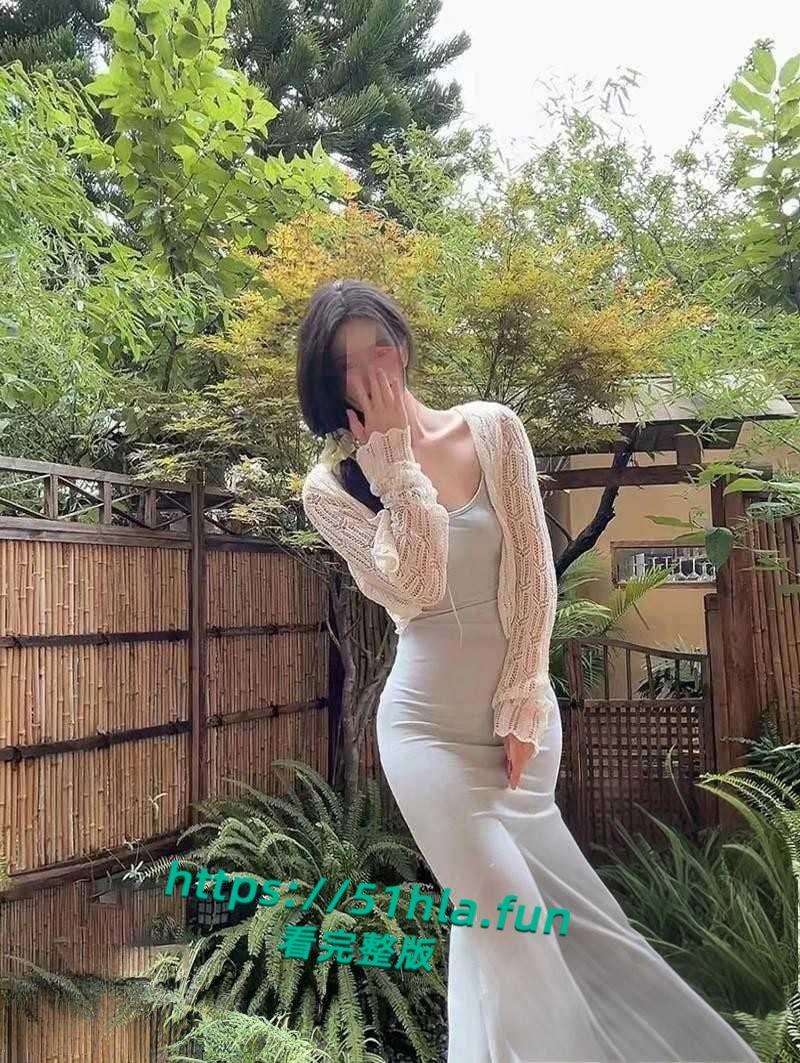 乱伦系列之前女友，海角大神事隔多年重遇⼤学初恋，清纯少女早已变成⿊逼骚货！-3