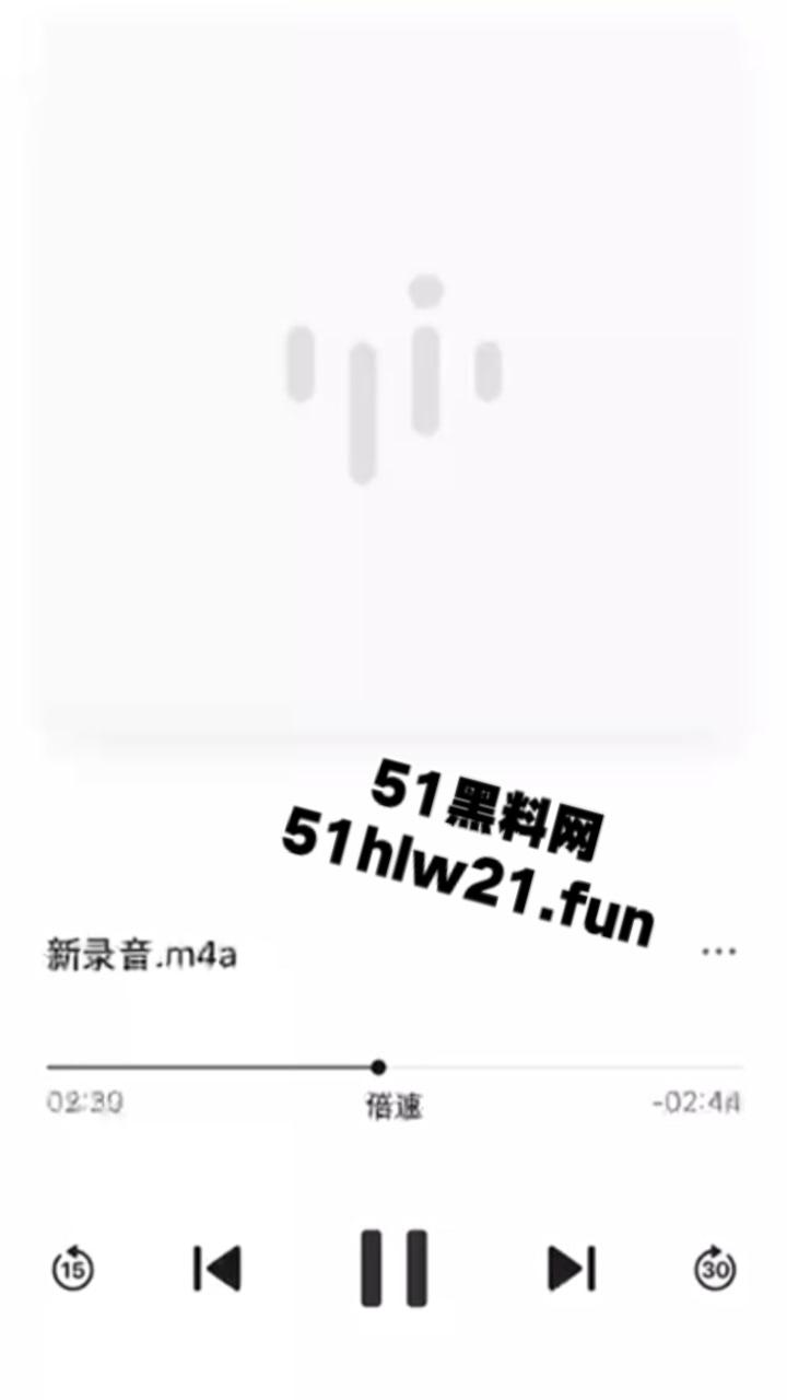 上海3人搭顺风车去江苏,半路竟被司机恶意加价,拒绝司机加价后竟被丢在高速上司机称钱没到位!-1
