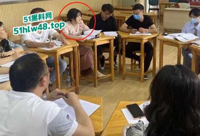 昆明先锋小学【缪青颖】从三好老师变“三流女主”,白天教书育人,晚上“床上教学”知三当三勾引有妇之夫!-9