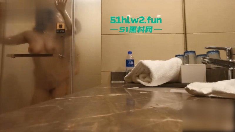 这下可算是遇上了被耕坏的田,调教白领骚货绝色眼镜人妻欲求不满喜欢约炮,被炮友站起来当越野车开!-8