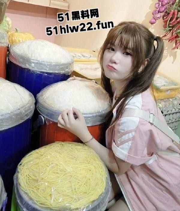 安阳师范学院【涂晓晓】漂亮可爱学妹,背地里是个十足的小骚货,学长口交视频遭到曝光。-6