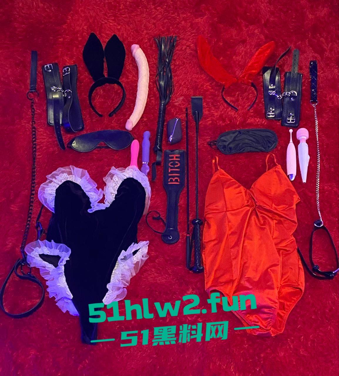 msgcp推特SM情侣,高颜美少女反差私拍穿性感情趣内衣摆拍,各种姿势啪啪巨乳肥臀看的是真诱人。-9