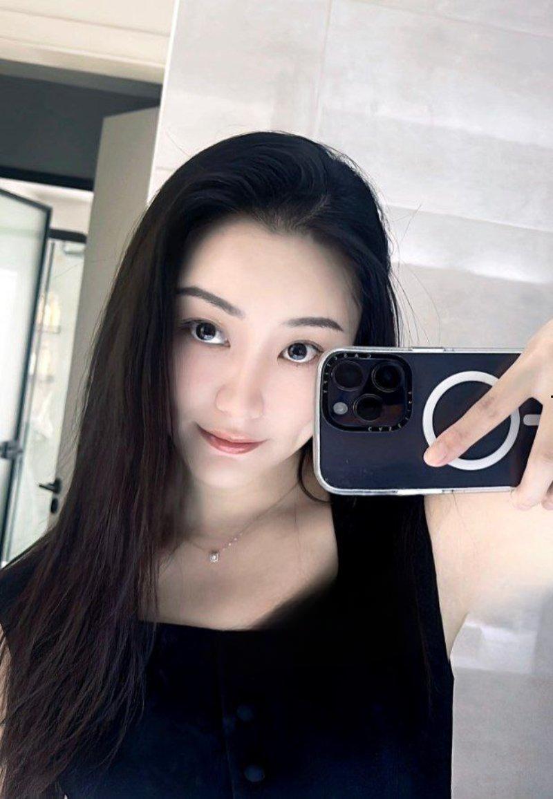 星河地产常州总经理吴健操逼途中猝死 与主管刘语娇办公室操逼视频流出 风骚浪穴 吸精神器 把经理命都吸走了-6