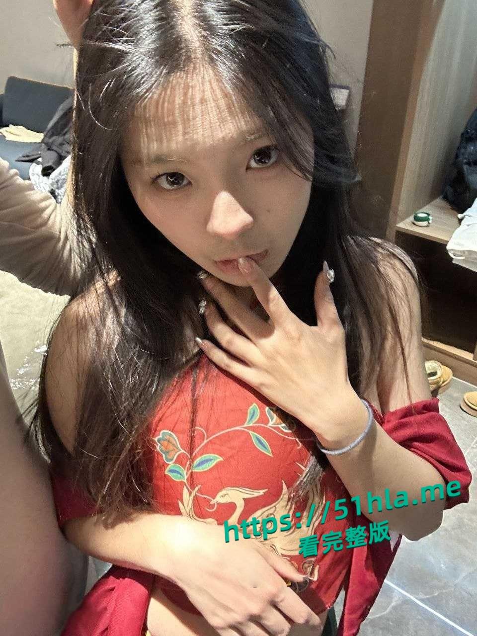 极品妹妹被包养流出,各种情趣装户外楼梯间野战,骚气十足不愧是伺候金主的尤物太专业了!-4