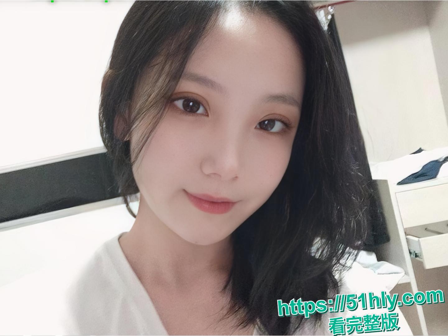 云南大学研究生 刘明明 沉溺SM性爱 打屁股接烟灰 被富二代操到嫩逼红肿羞辱高潮!-5