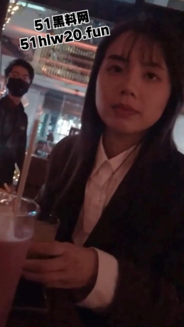 台湾极品幼师【赵舒妤】和富二代偷情视频外流,颜值甜美的极品嫩妹身材凹凸有致翘臀肥美。-2