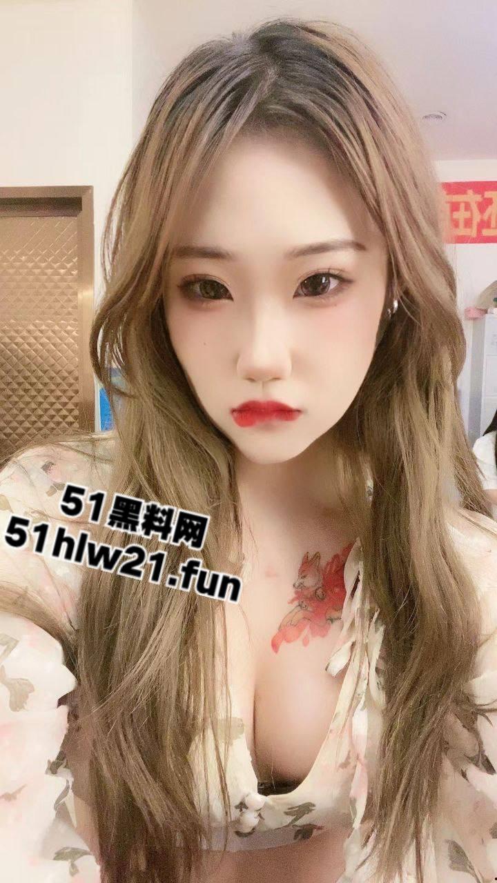 口打舌钉技术口超,舔吸肉棒分分钟爽射,超骚榨精小妖精床上拿捏各种男人,从未有过对手。-4