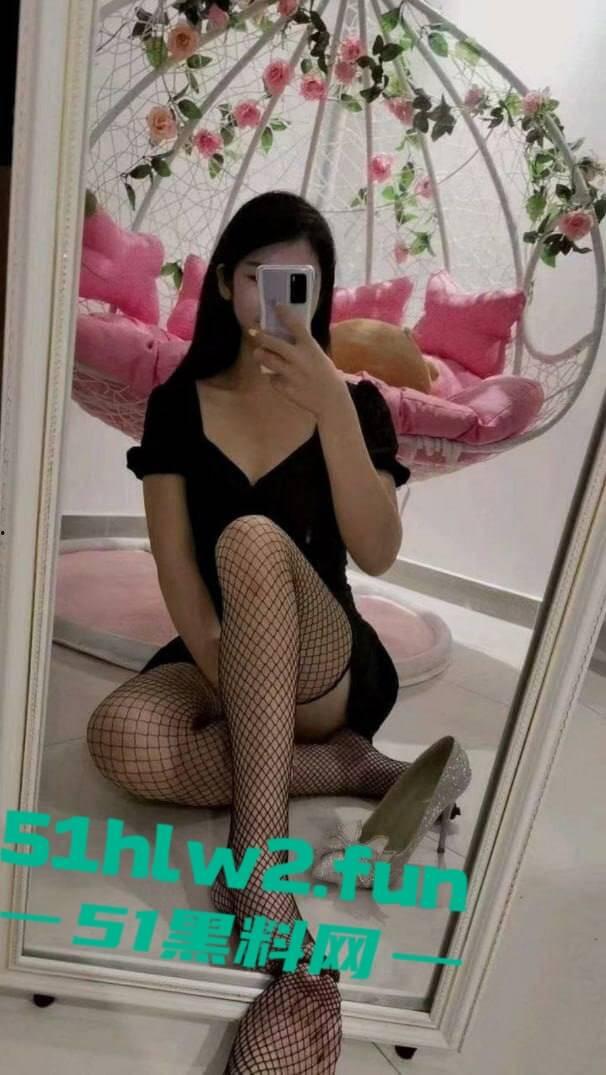 长腿御姐【大美美】模特身材极品少妇,老公离婚后放飞自我到处约炮大哥,网上贩卖自拍视频。-5