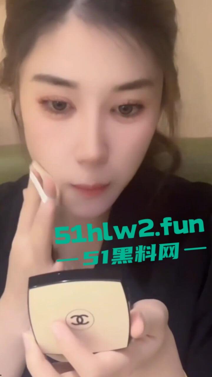 长腿御姐【大美美】模特身材极品少妇,老公离婚后放飞自我到处约炮大哥,网上贩卖自拍视频。-14