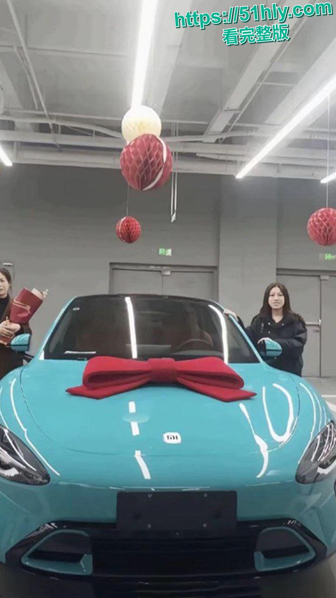 浙江绍兴上虞第一深情佳峰 为捞女何梦芸偷电缆 两年花光后借网贷30万 结果发现捞女约炮都用的是他的亲密付-15