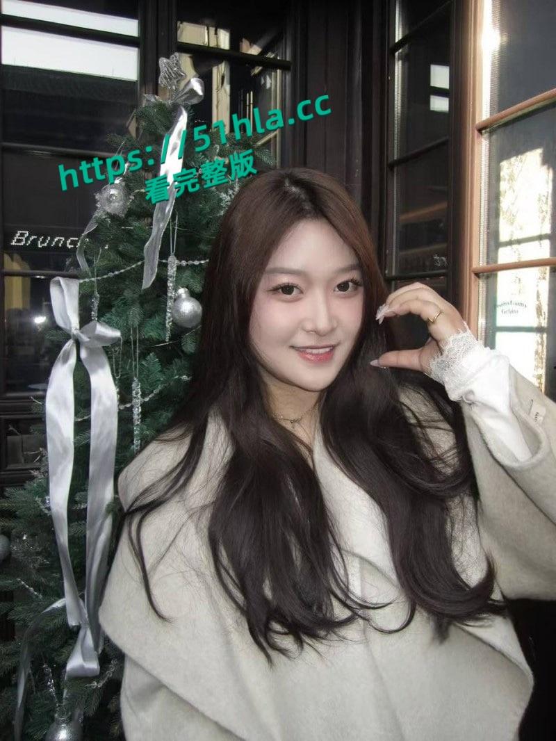 山东淄博21岁的带货主播【李容萍】因无力偿还贷款选择下海，金主包养惨遭金主开发肛穴流出！-1