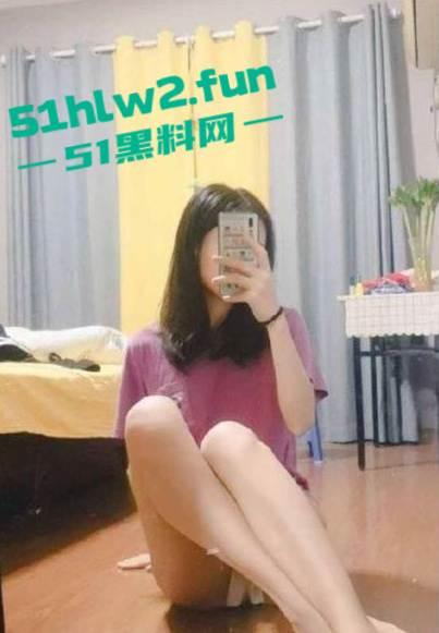 河北商丘宁陵县高级中学反差学妹【孙宁宁】超黑肥大鲍鱼,阴毛旺盛性欲极强遭到曝光。-3