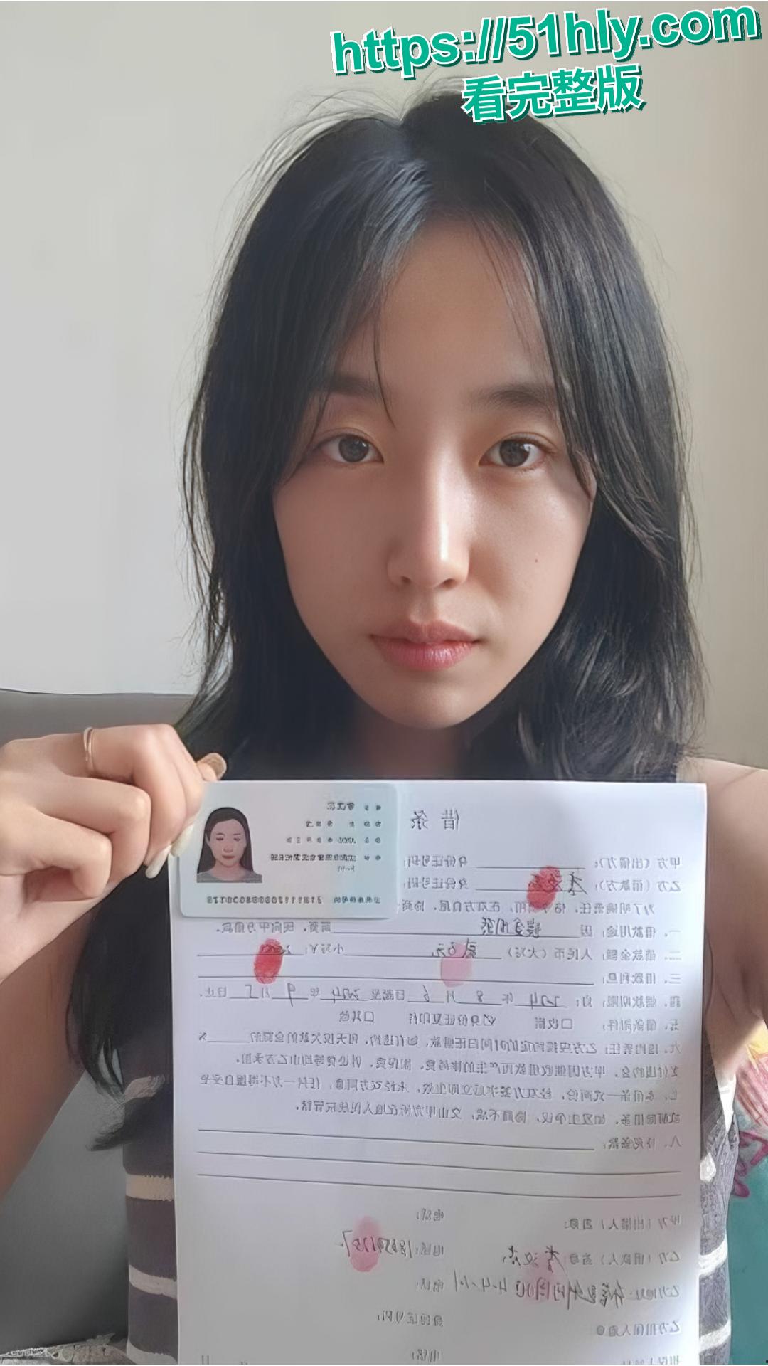 东营实验中学英语老师李汶芯欠债两万不还,被爆性爱视频曝光!上课清纯下课骚浪骑乘债主鸡巴,卧室淫乱太他妈撩人!-4