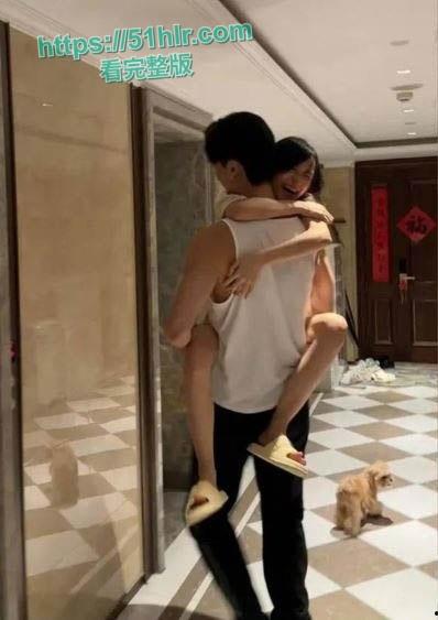 抖音700w粉女网红【胡楚靓】网暴男友,称成其出轨台球助教,剧情神反转,约炮视频泄密,遭粉丝怒捶大瓜一波接一波-7