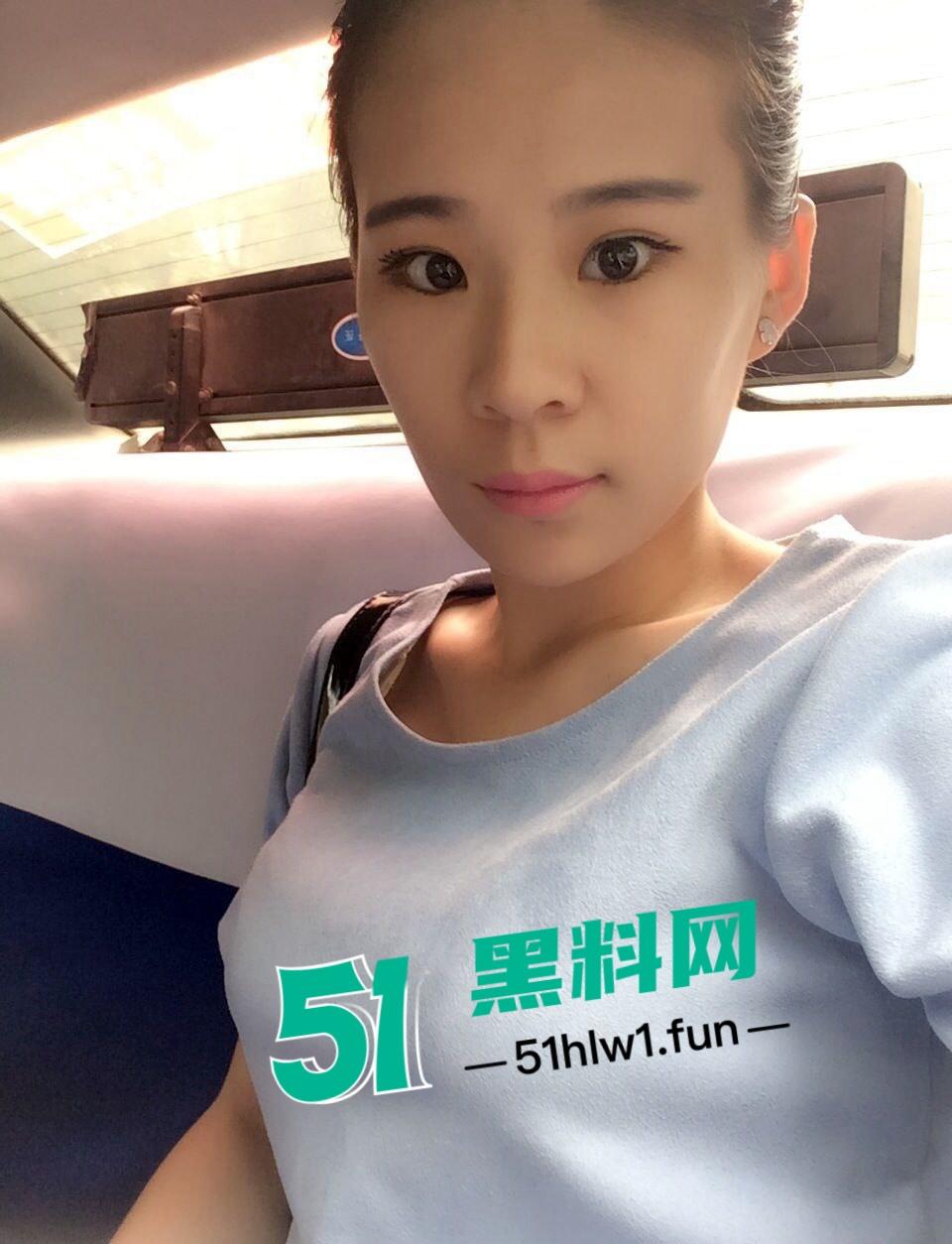 河北涵众高铁培训中心的女导师,平时教导学生高铁礼仪私下却是纯欲母狗,床照私密视频曝光。-6