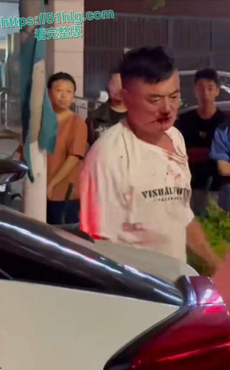 【河南商丘】万达家庭丑闻震撼事件:小姨与外甥的淫乱关系曝光,争吵变成血战街头-4