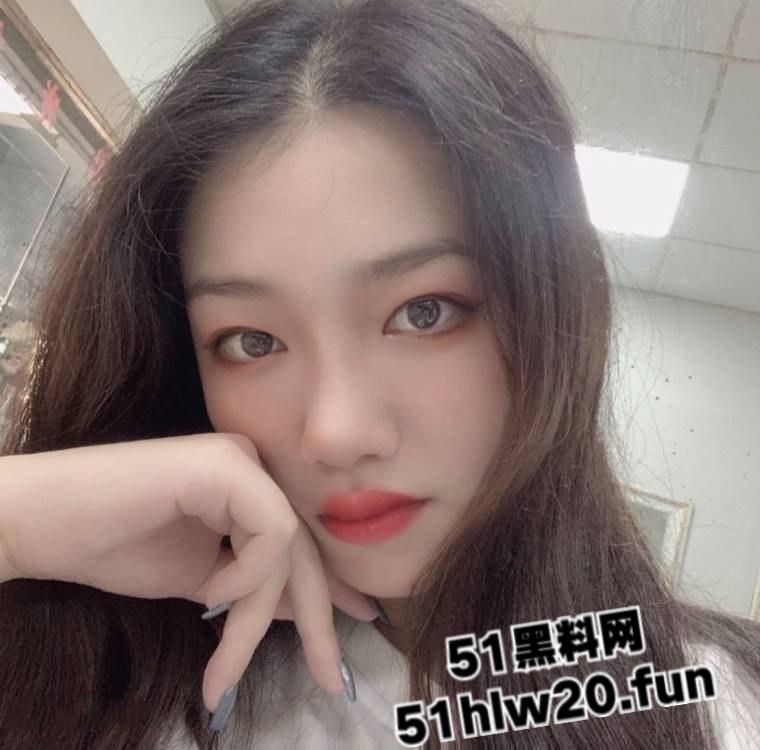 吉林大学清纯学妹【沈子欣】与富二代做爱自拍,女神狂吸大屌被各种体位轮番操弄抽插。-2