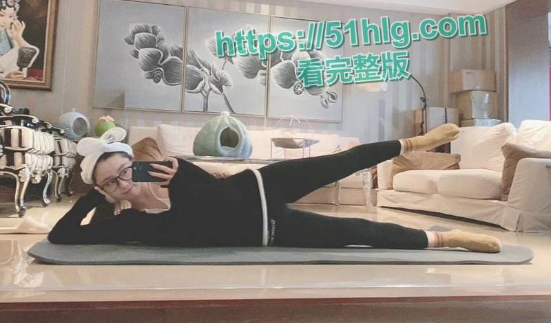 德云班主【郭德纲】惊爆出轨丑闻!包养京剧花旦【王梦婷】并生一子, 与徒弟老婆常年私通酒店激情视频全网疯传!-9