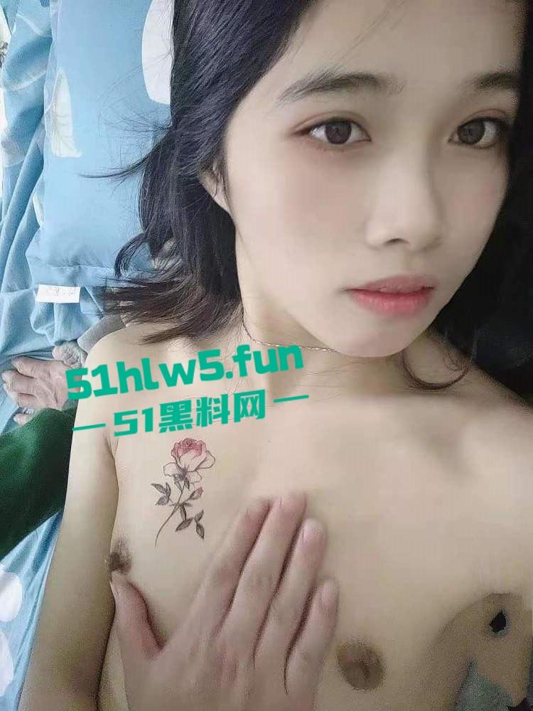 温州万达商城服装店导购【杨珍玥】背着男友约炮客人,竟然被渣男曝光这身材还真是诱人啊。-3