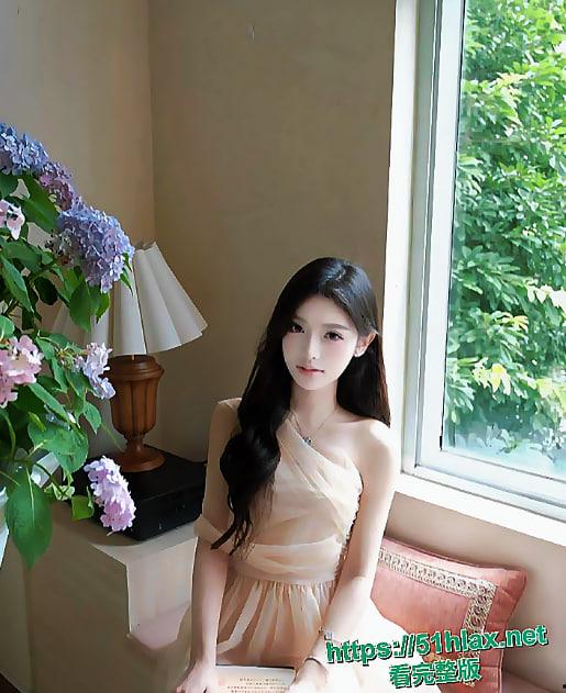 北京三里屯姚铭芮和炮友居家激情视频流出 夜店女王深喉吞精 翘臀后入浪叫销魂-9