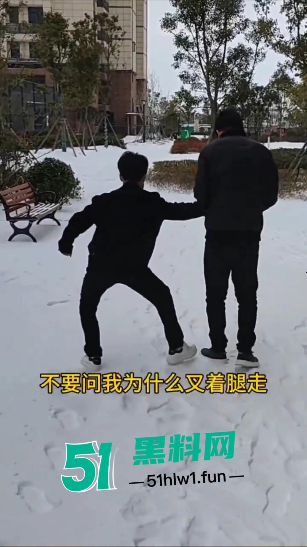 车祸阉割没压倒他，男骑士转型冷门赛道，成网红界另类独苗，这赛道不服不行！-11