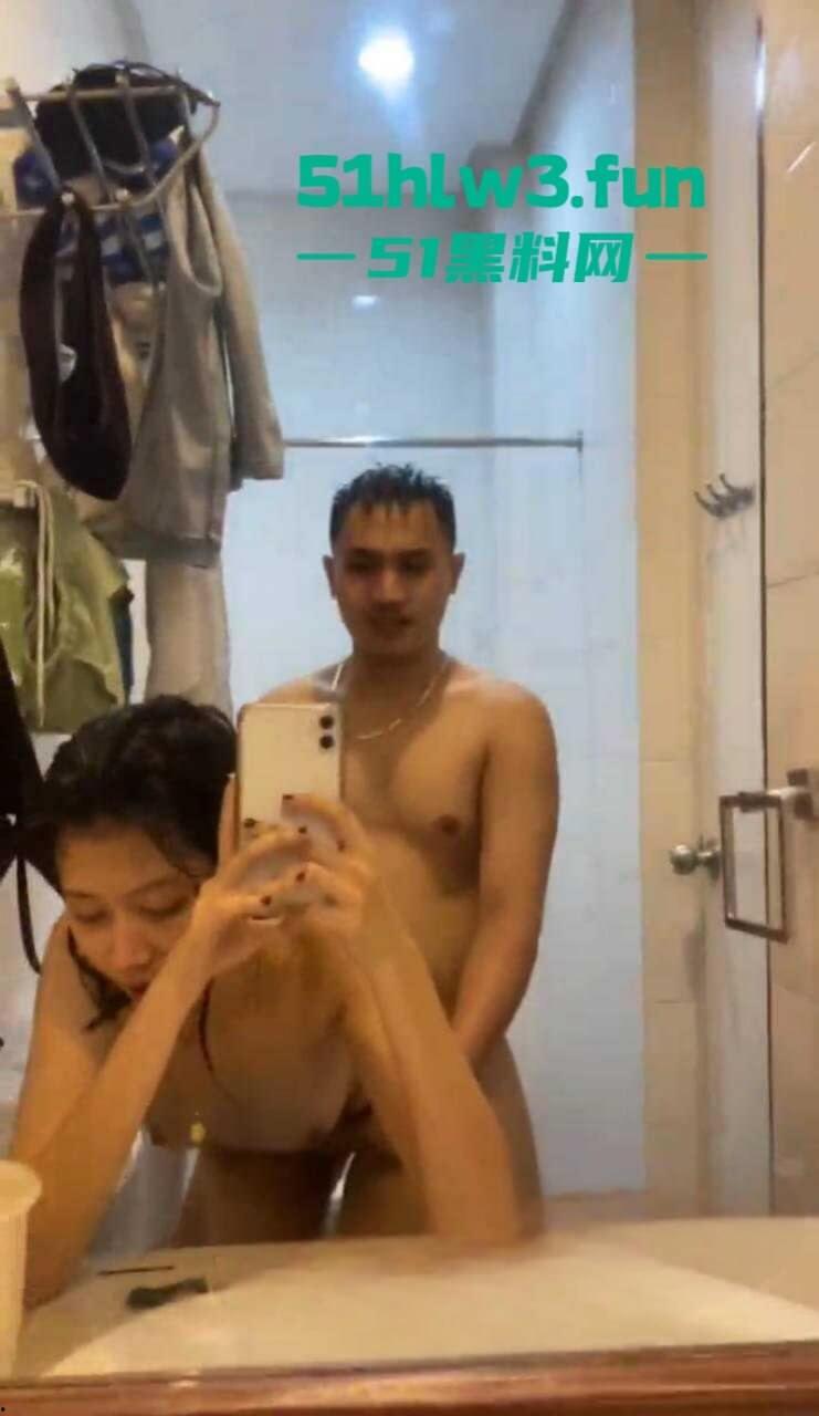 缅甸性感女孩私密性爱视频惨遭曝光,听话小骚货镜头前配合拍摄,淫乱画面让人目瞪口呆!-6