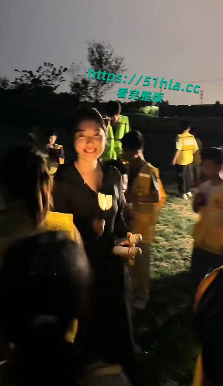 抖音男网红【长不大的瓜哥】出轨女粉丝!被实名举报家暴丑闻曝光性爱视频流出炸裂全网!-12