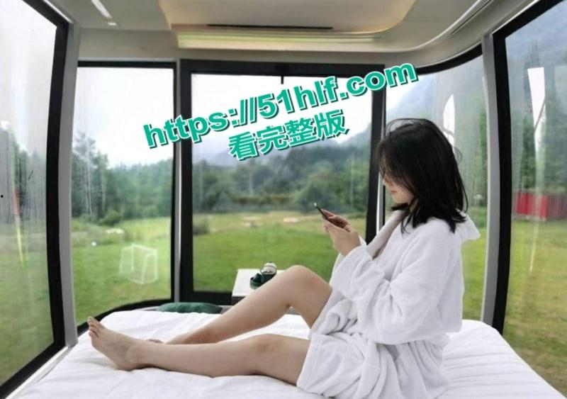 西安师范学院清纯妹子酒店自拍，反差婊口活超一流被男友无套猛操嫩穴！-5