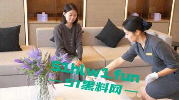 莆田酒店前台【刘芯梦】曝光经理客房做爱调教,母狗自拍泄密小嫩妹嫩穴堪称顶级母狗。-4