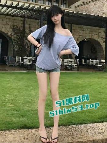 抖音60万网红【妹妹早上好】酒店约炮视频曝光，情趣蕾丝尽显风骚被抬腿，猛操淫叫不断！-2