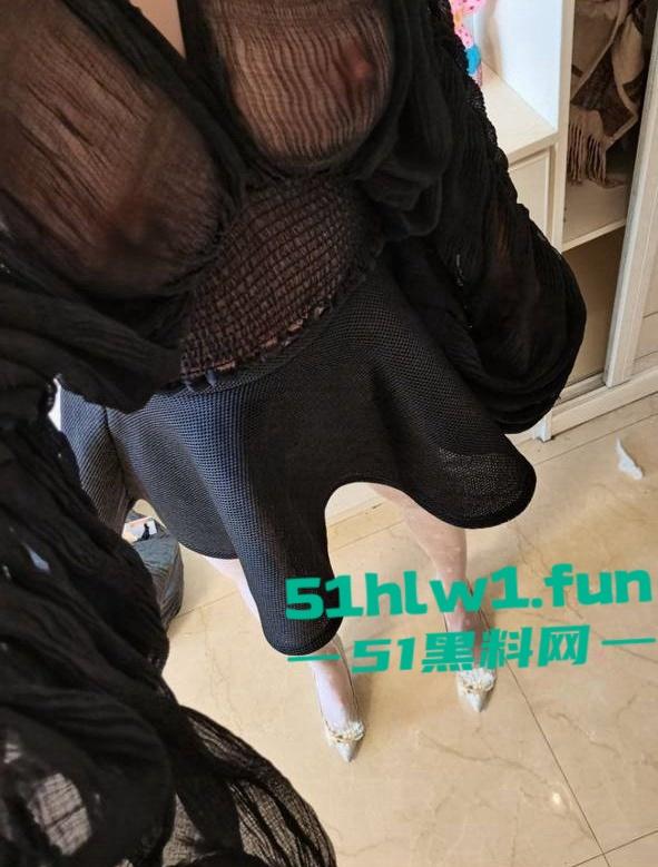 山东潍坊少妇快手【郑丹丹的丹】超级淫荡骚货喜欢吃精液,勾引体育生操逼聊天记录曝光。-11