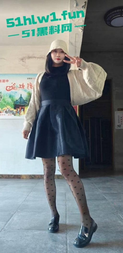 山东潍坊少妇快手【郑丹丹的丹】超级淫荡骚货喜欢吃精液,勾引体育生操逼聊天记录曝光。-16