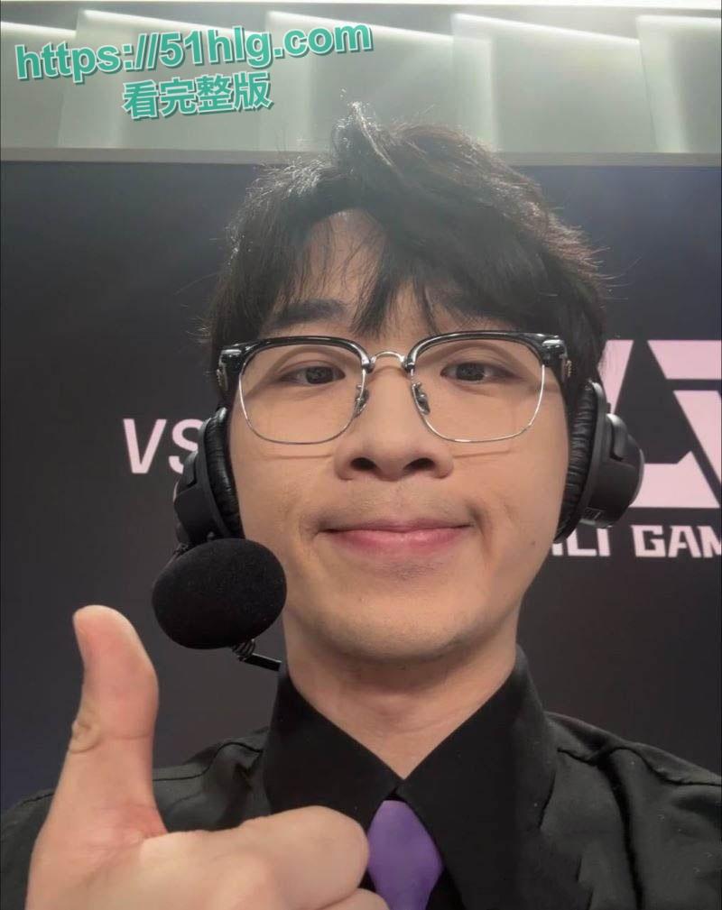 知名解说【天舒】不雅直播疑云缠身！呻吟娇喘声挑逗全网，女神搭档【阿芙】辟谣切割力保自身清白-8