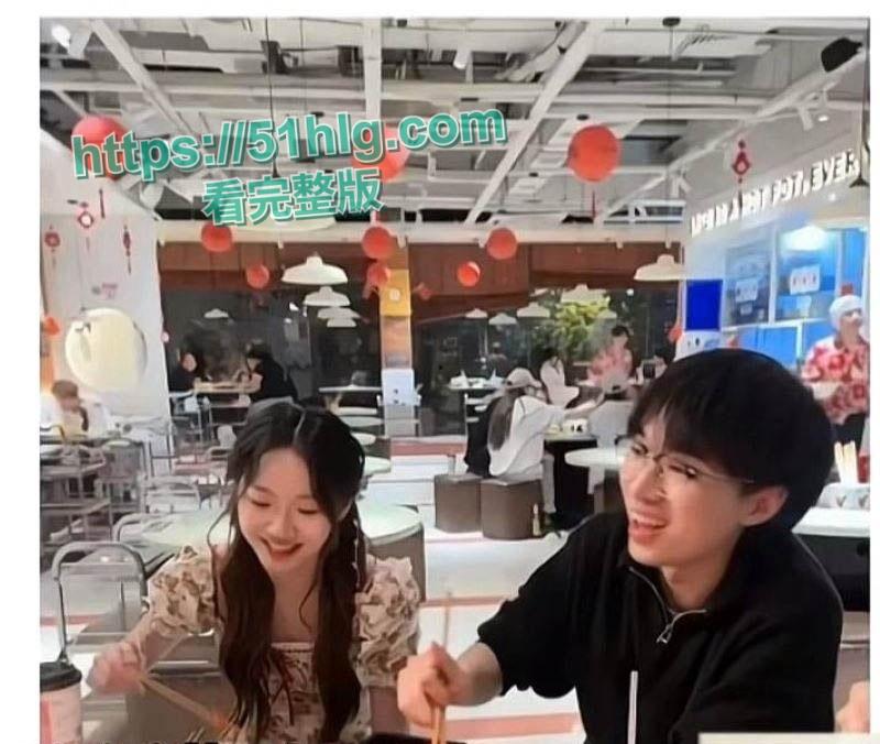 知名解说【天舒】不雅直播疑云缠身！呻吟娇喘声挑逗全网，女神搭档【阿芙】辟谣切割力保自身清白-9