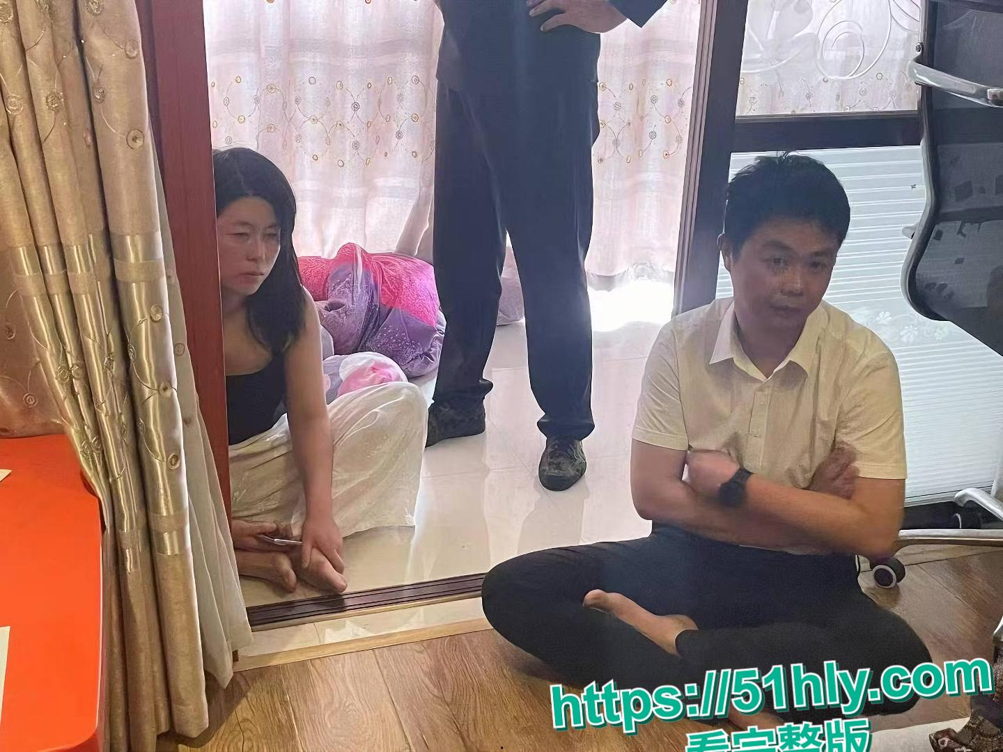 炸裂！石家庄海盐县澉浦镇副镇长金明飞出轨苏小乔，捉奸视频疯传全网！-7