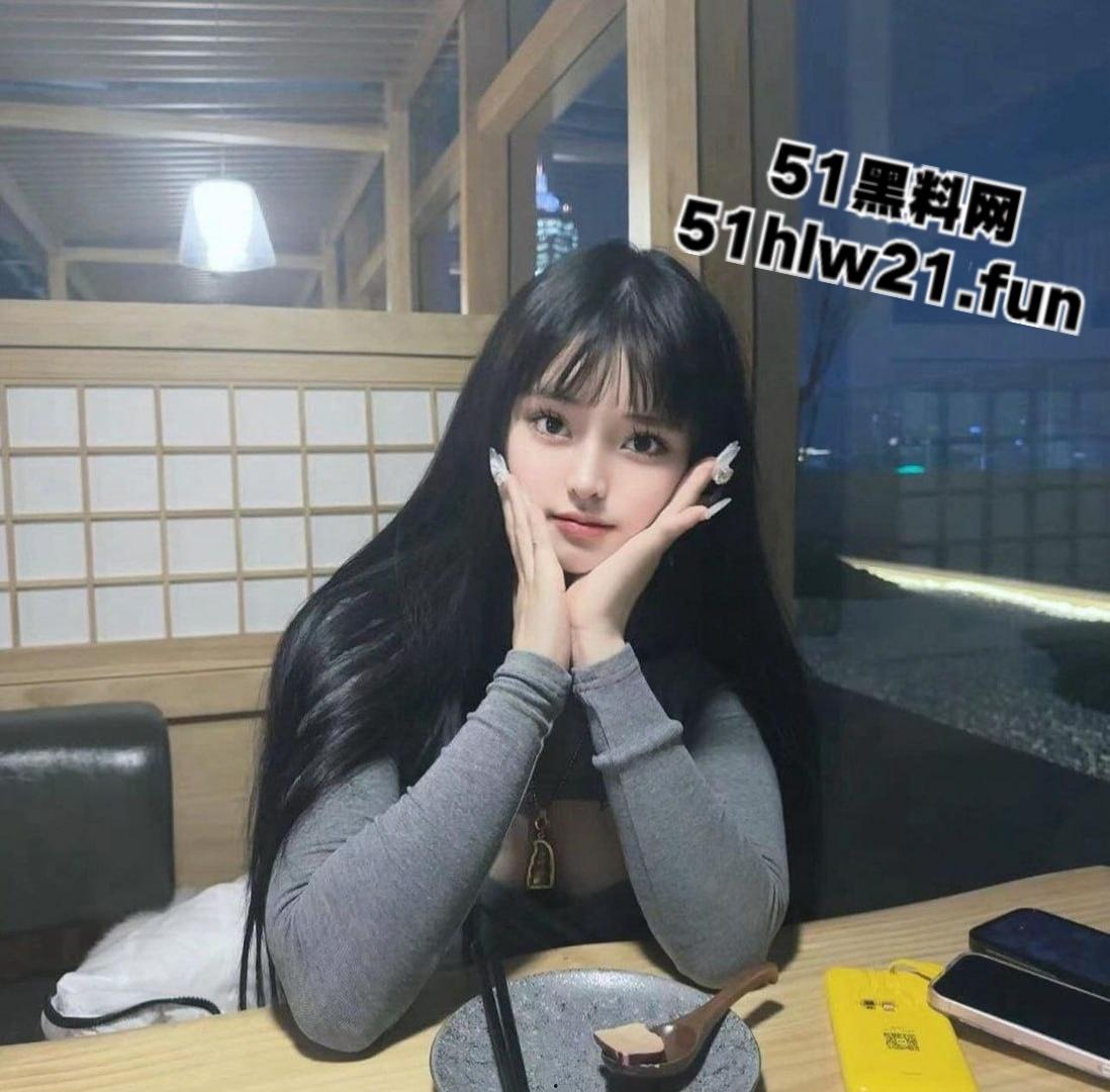 性感巨乳大长腿女神【美野】露脸做爱视频被金主流出,完美身材性感至极,绝对是男人的梦中炮架。-3