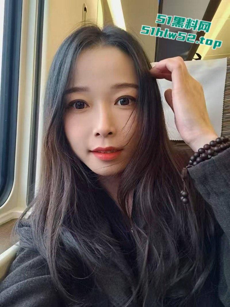 福建泉州32岁已婚少妇【张春艳】婚内出轨，炮友狂插菊花特写清晰可见，偷情性爱视频流出！-2