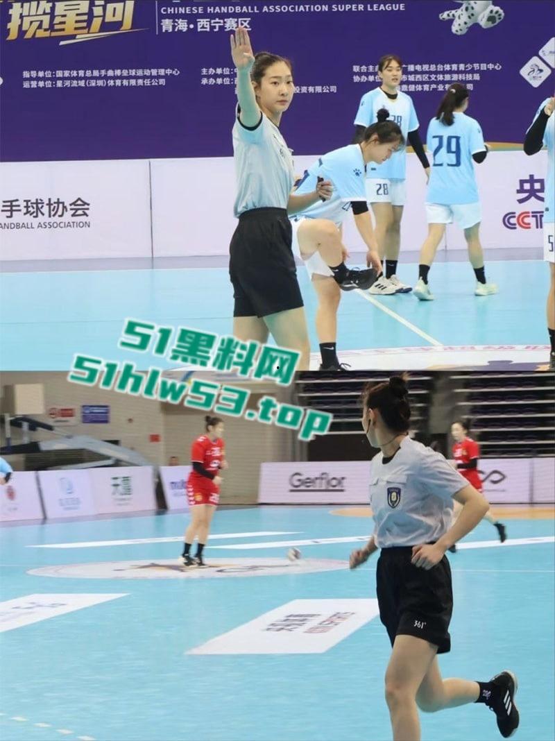 合肥师范学院手球队【李旗】酒店开房视频被炮友曝光,性感肥臀被抽打调教无套后入 !-1