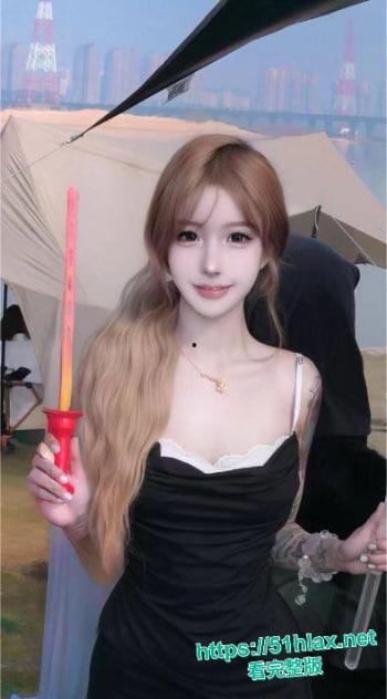 狠活！酒店叫了个极品鸡，被我操到翻白眼求饶，全身抖成筛子还想跑！-9