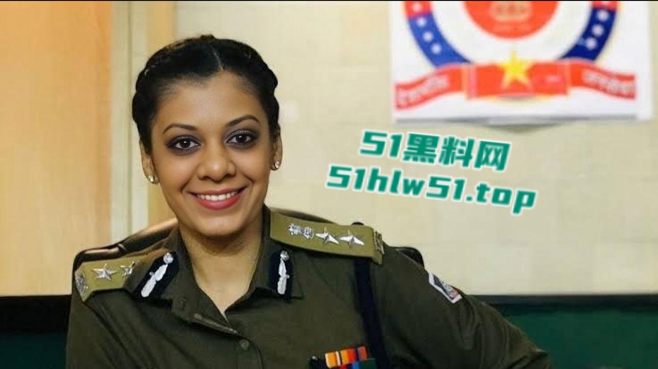 印度女警司门事件,印度政府高级女官员上校官衔,私密床战遭泄密反差感超强!-7