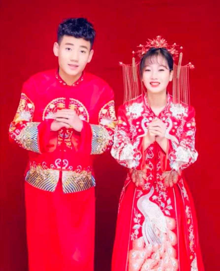 安徽人妻张芸琪与老公自拍做爱泄密流出 硕大的奶子 潮湿的嫩穴 两人真是瘾大 怀孕期间甜蜜啪啪真是恩爱会玩-7