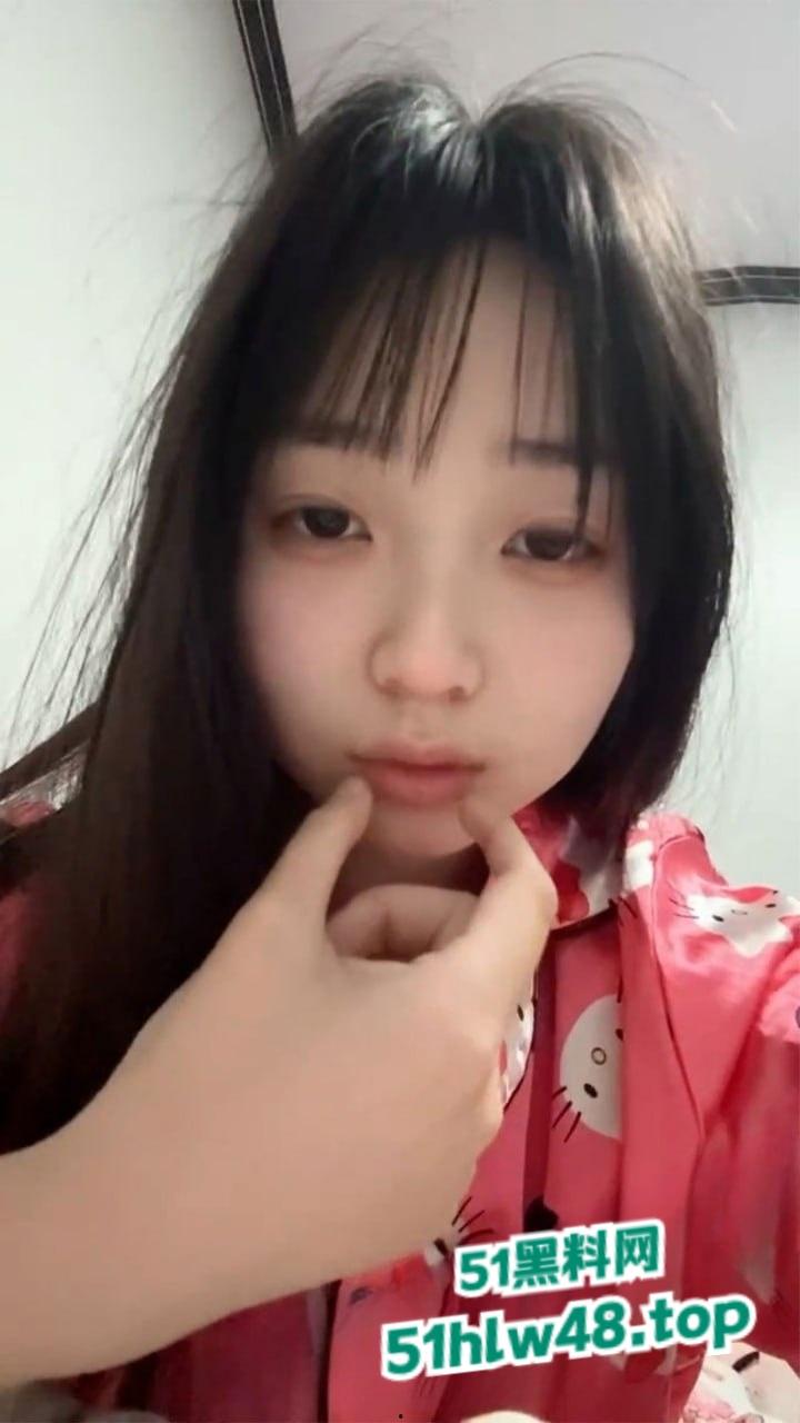 郑州轻工业大学【王梦晓】小甜妹私下却性欲爆棚,巨乳翘臀被猛男操得魂飞魄散。-1